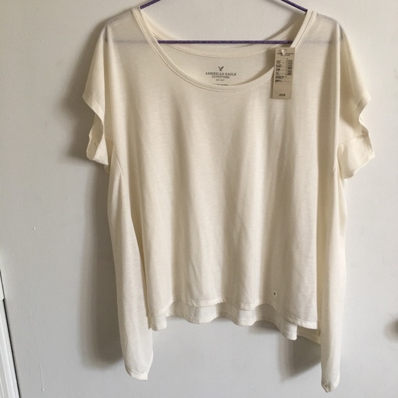 American Eagle Outfitters Tops - FINAL PRICE american eagle cream top